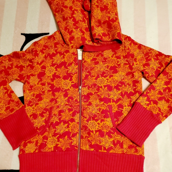 NWT Moda International Women’s MEDIUM Sweater Full Zip Attached Scarf Sn… - Picture 4 of 12